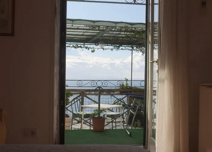 Alojamento de Acomodação e Pequeno-almoço Casa Hermosa 2*