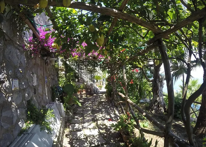 Alojamento de Acomodação e Pequeno-almoço Casa Hermosa 2*